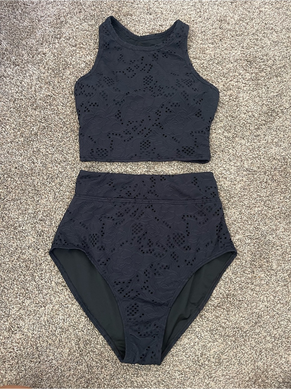 Women’s DownEast Black Eyelet Two Piece Swim Suit Size M